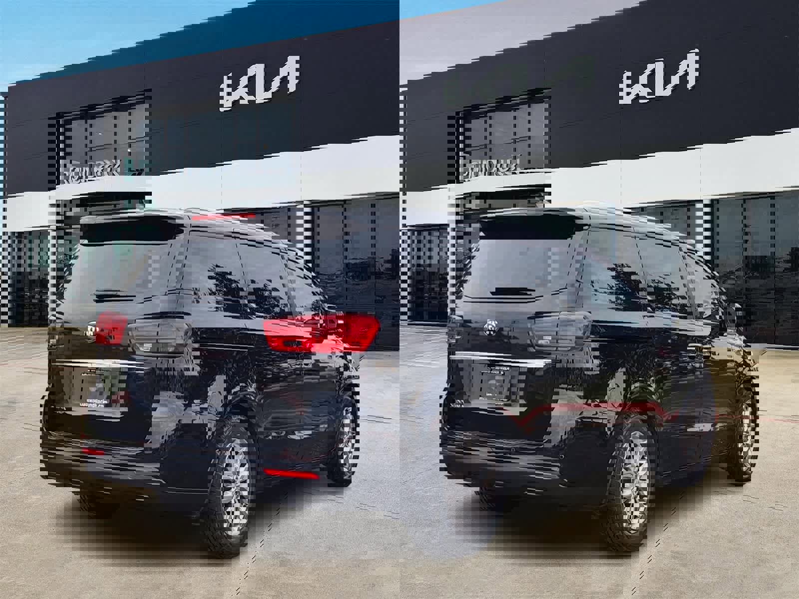 Used 2019 Kia Sedona EX image 5