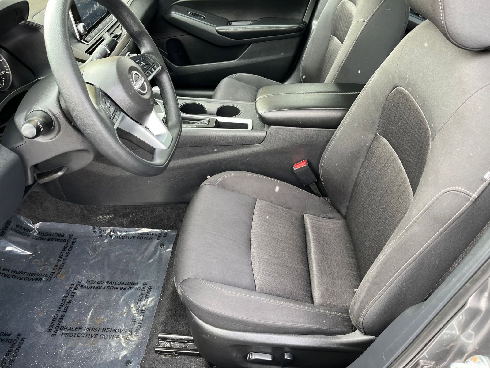 Used 2025 Nissan Altima 2.5 SV image 23