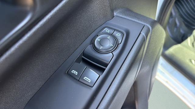 Used 2022 Chevrolet Silverado 1500 W/T RWD image 12