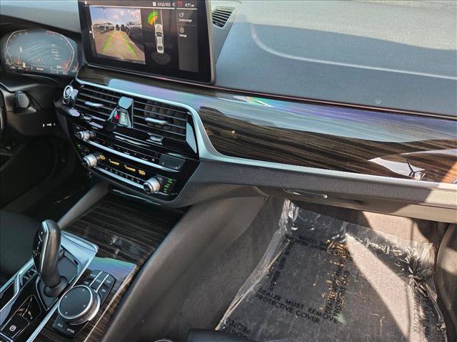 Certified 2023 BMW 530i w/ Convenience Package RWD image 21