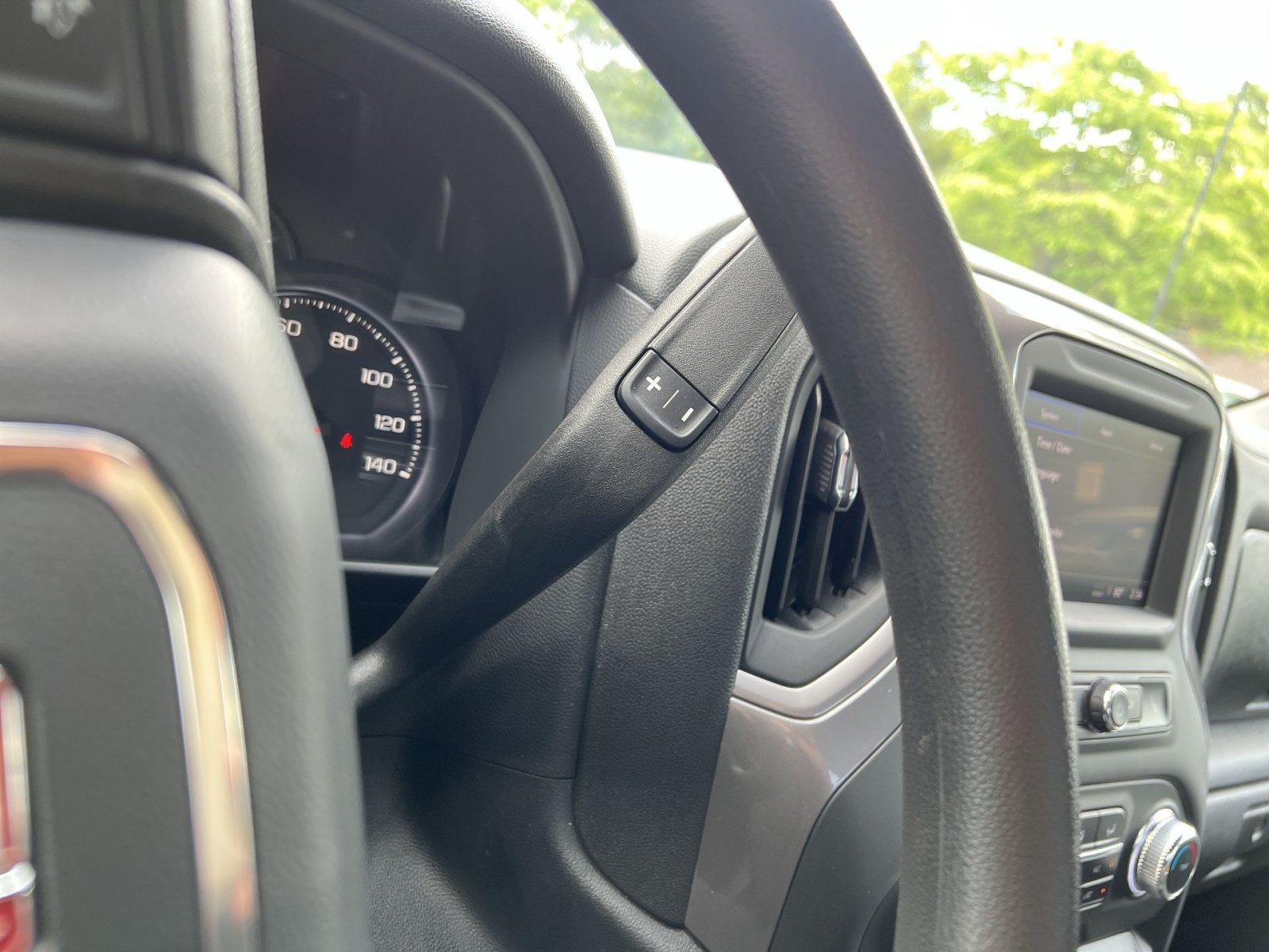 Used 2024 GMC Sierra 2500 Pro w/ Convenience Package AWD/4WD image 21