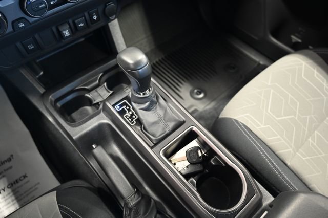 Used 2023 Toyota Tacoma TRD Off-Road AWD/4WD image 19