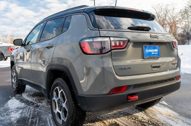 Used 2022 Jeep Compass Trailhawk image 8
