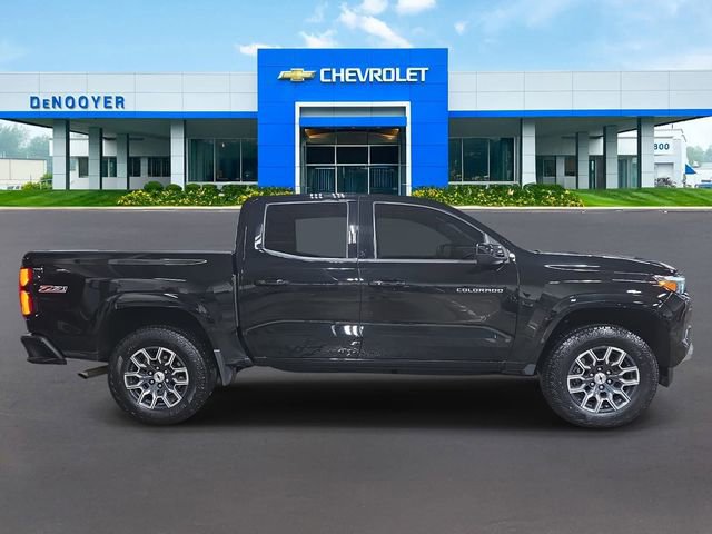 Used 2023 Chevrolet Colorado Z71 w/ Z71 Convenience Package 2 image 8