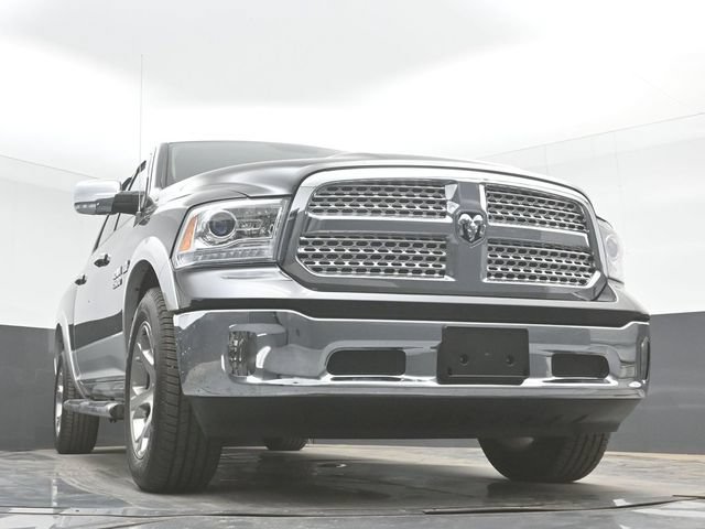 Used 2016 RAM 1500 Laramie w/ Convenience Group AWD/4WD image 40