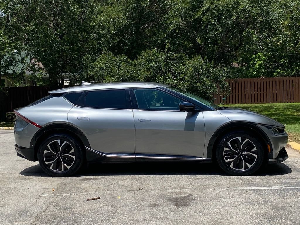 Used 2023 Kia EV6 Wind w/ Wind Technology Package RWD image 9
