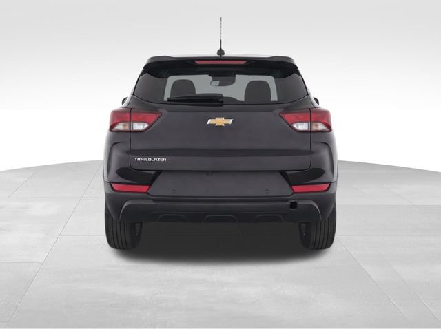 Used 2026 Chevrolet TrailBlazer LS FWD image 27