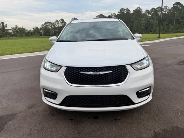 Used 2022 Chrysler Pacifica Touring-L AWD/4WD image 14