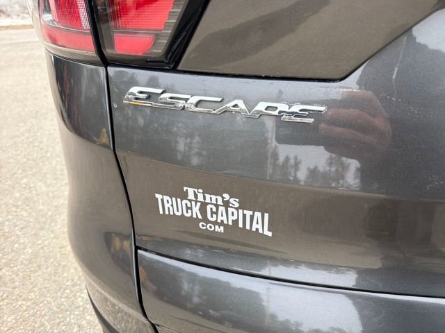 Used 2017 Ford Escape Titanium w/ Equipment Group 301A image 9