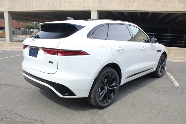 New 2026 Jaguar F-PACE R-Dynamic S image 2