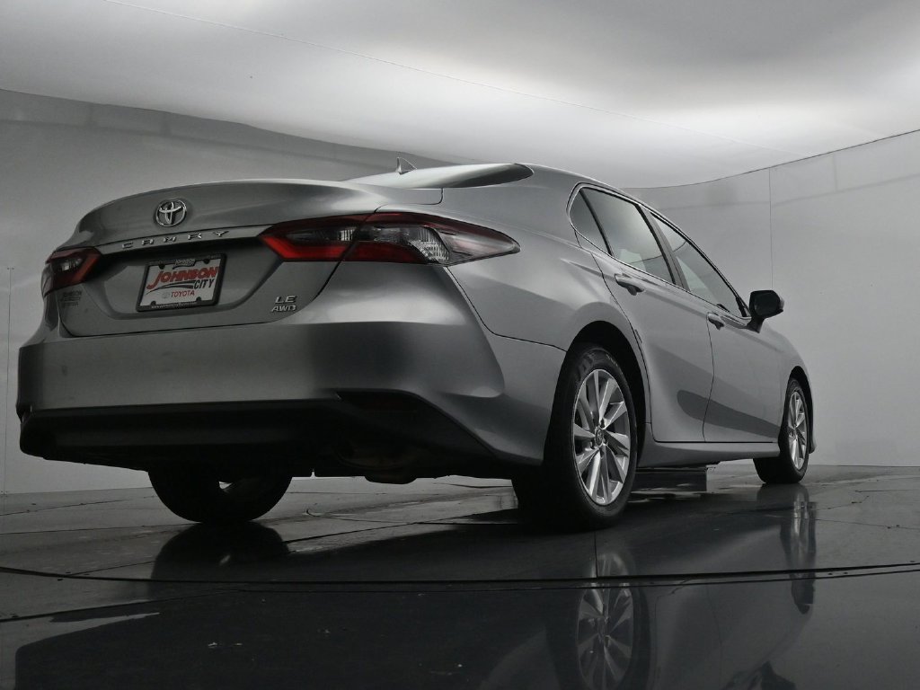 Used 2023 Toyota Camry LE AWD/4WD image 37