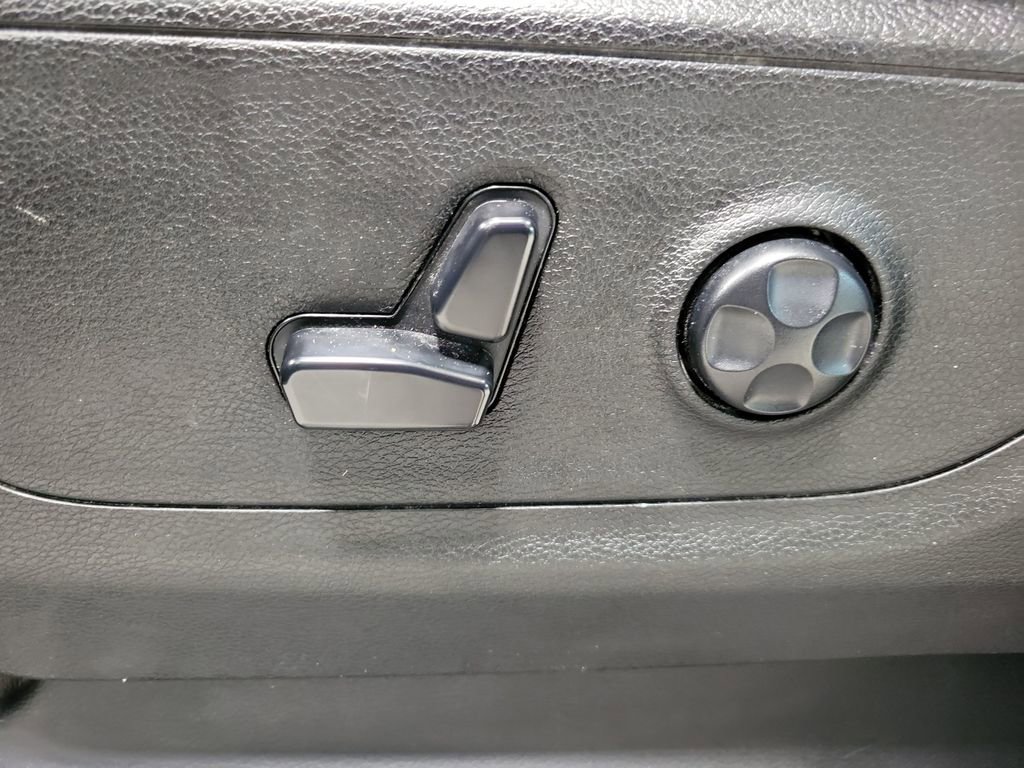 Certified 2019 RAM 1500 Big Horn AWD/4WD image 30