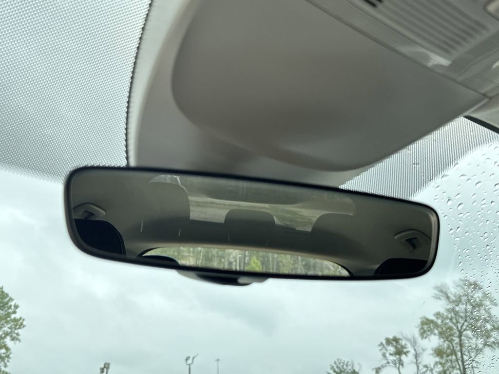 New 2026 Volkswagen Taos S image 21