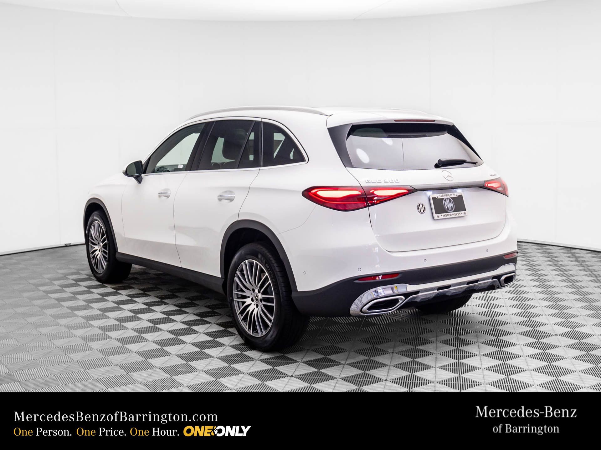 New 2026 Mercedes-Benz GLC 300 4MATIC image 3