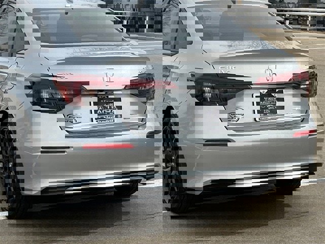 Used 2025 Honda Civic Sport image 7