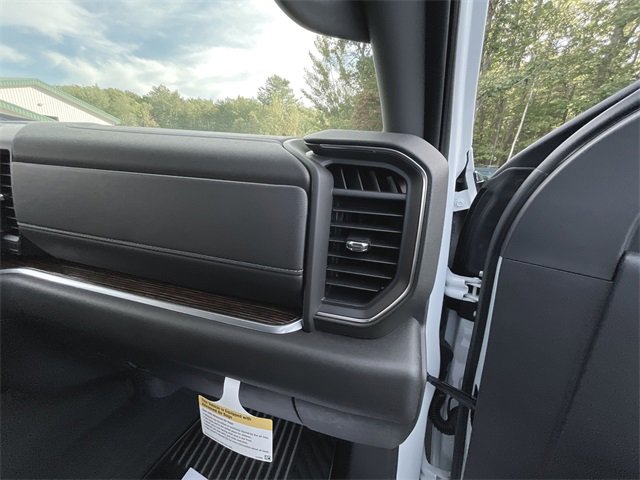 New 2025 GMC Sierra 3500 SLE w/ SLE Value Package image 29