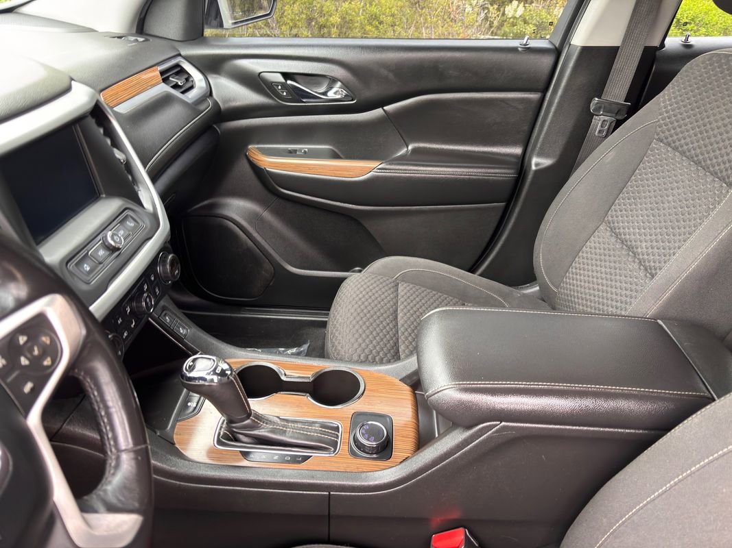Used 2017 GMC Acadia SLE AWD/4WD image 20