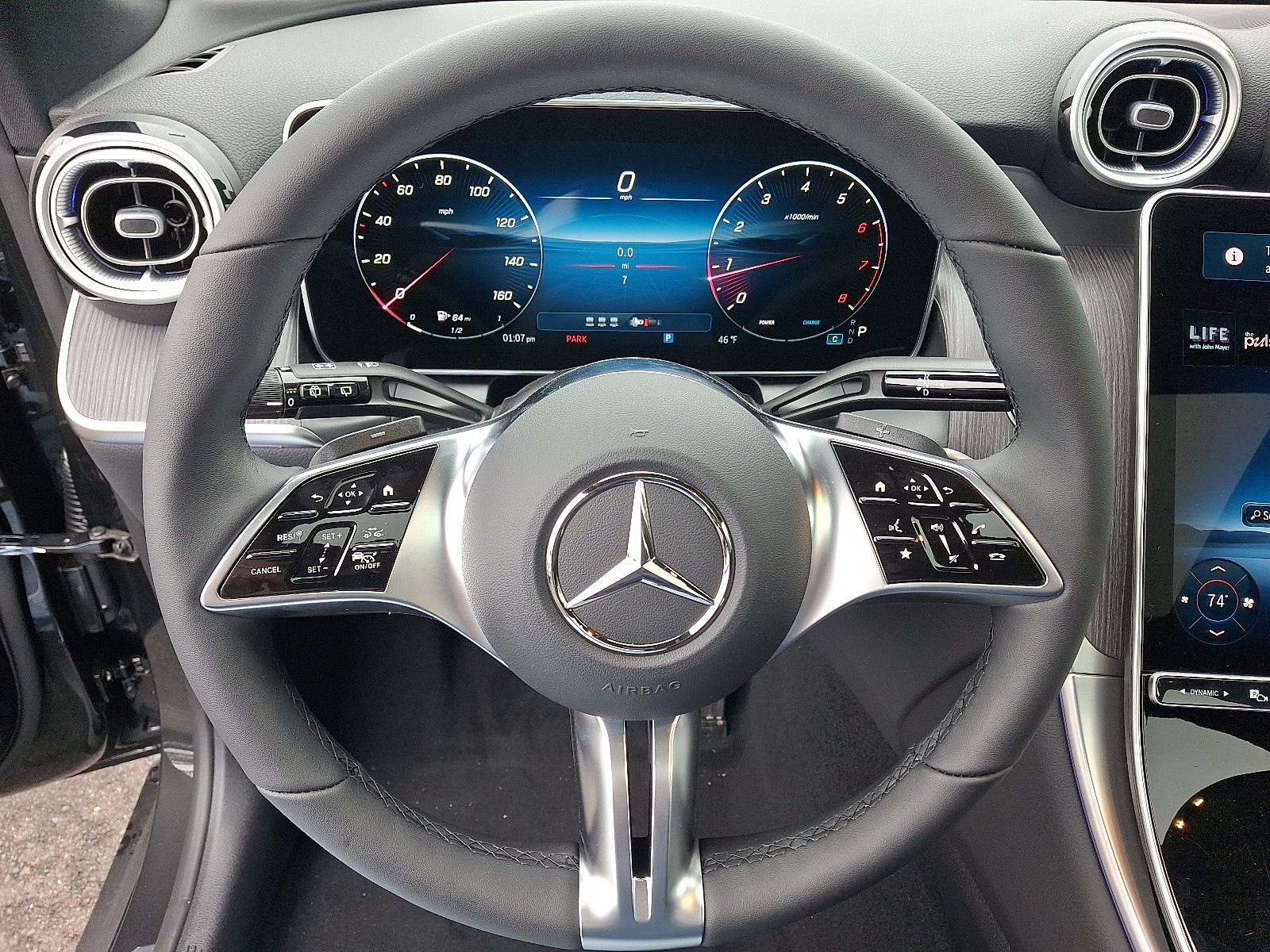 New 2026 Mercedes-Benz GLC 300 4MATIC image 17