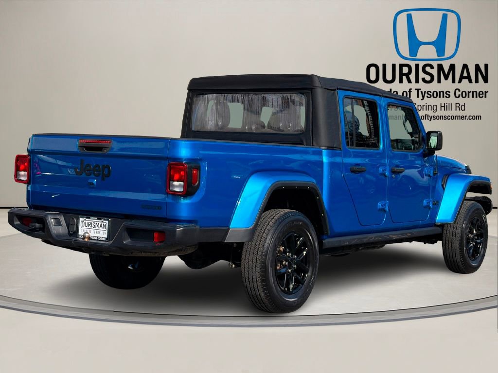 Used 2021 Jeep Gladiator Sport image 3