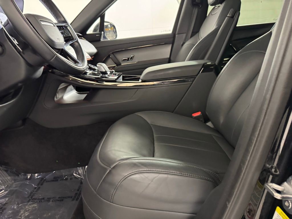 Used 2023 Land Rover Range Rover Sport SE AWD/4WD image 16