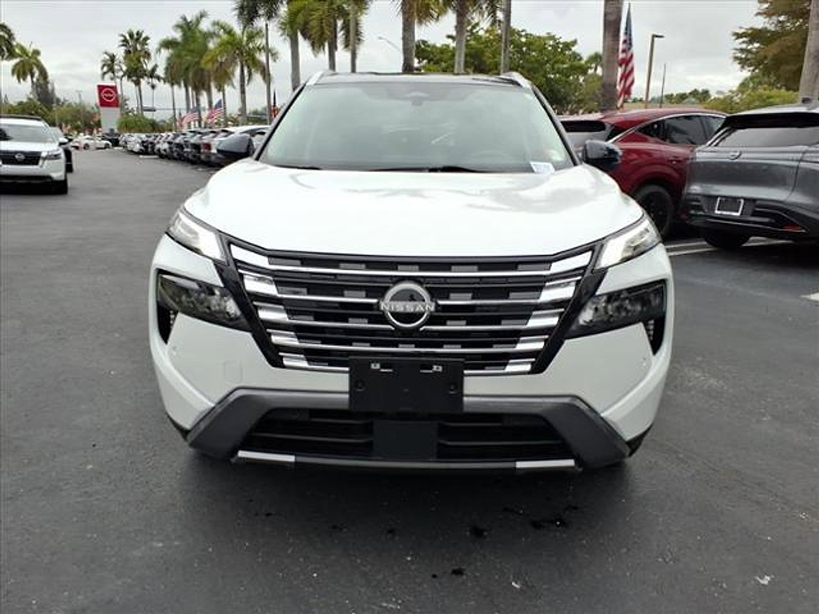 Certified 2024 Nissan Rogue SL image 11