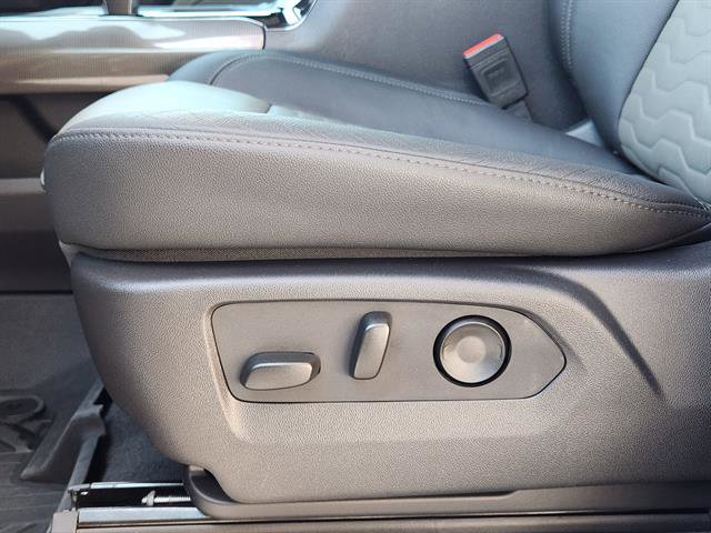 Used 2025 Chevrolet Silverado 1500 ZR2 w/ ZR2 Bison Edition image 18