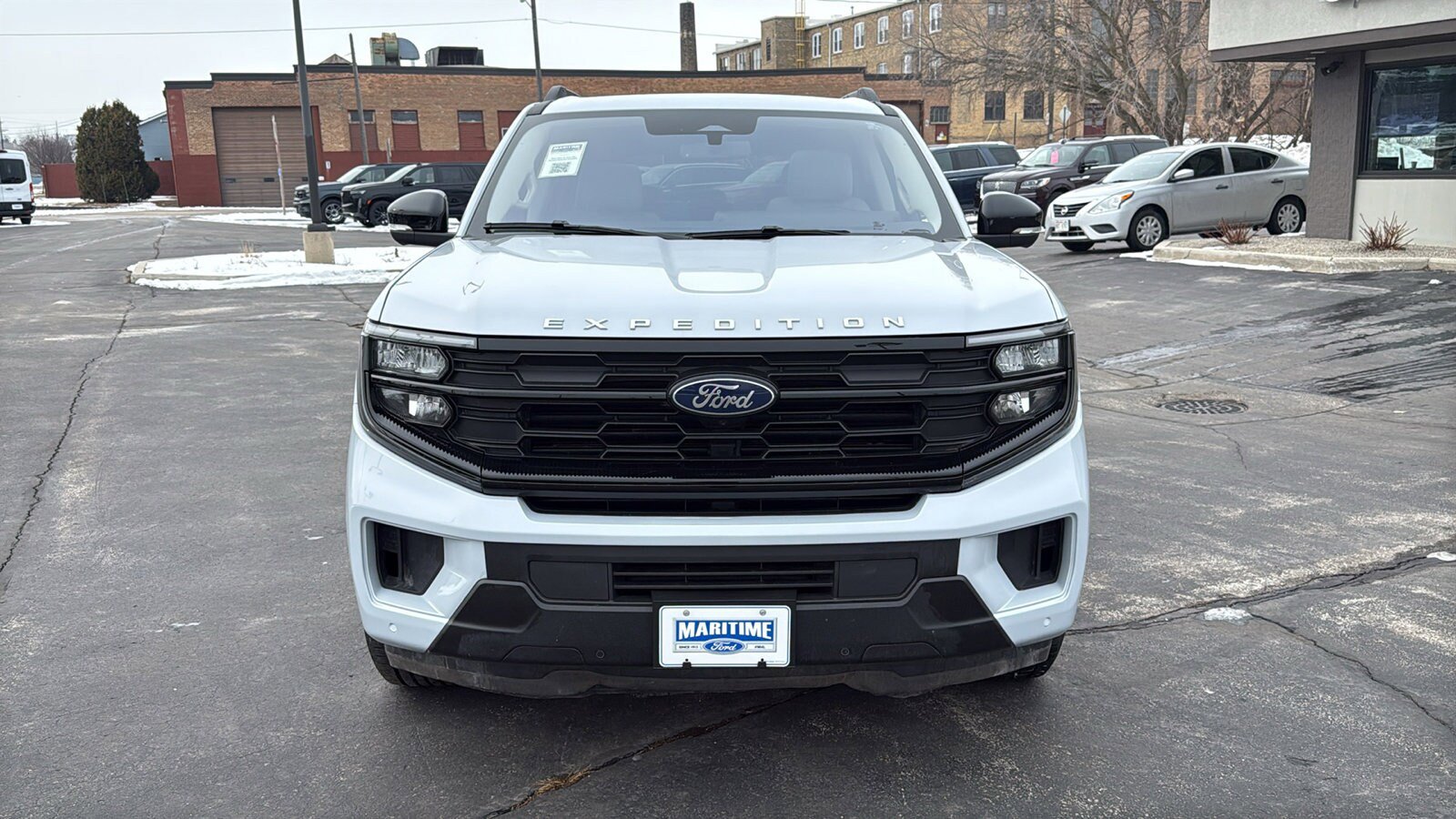 Used 2025 Ford Expedition Active AWD/4WD image 3