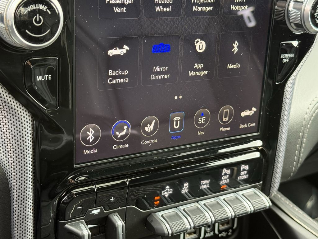 Used 2019 RAM 1500 Limited image 27