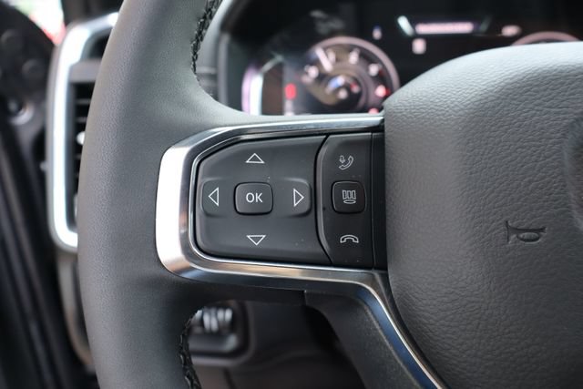 Used 2025 RAM 3500 Laramie AWD/4WD image 22