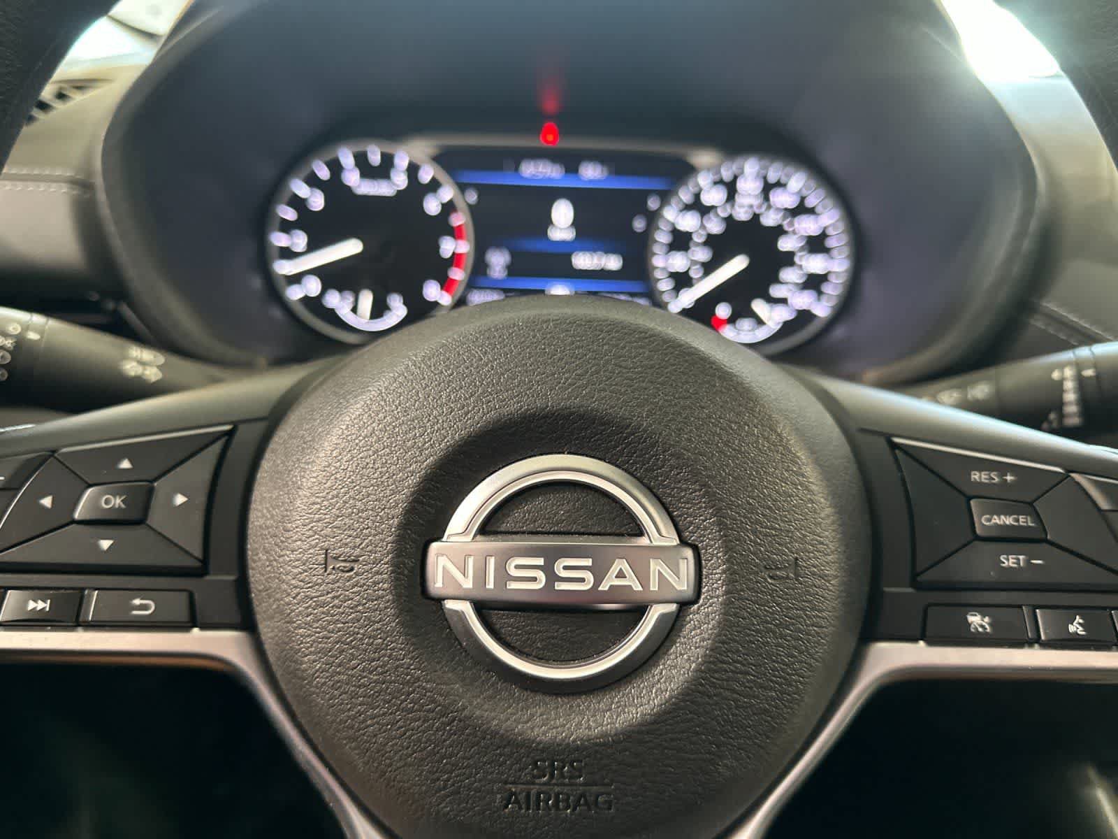 Used 2025 Nissan Sentra SV FWD image 23