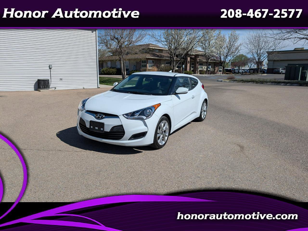 Used 2016 Hyundai Veloster FWD image 1