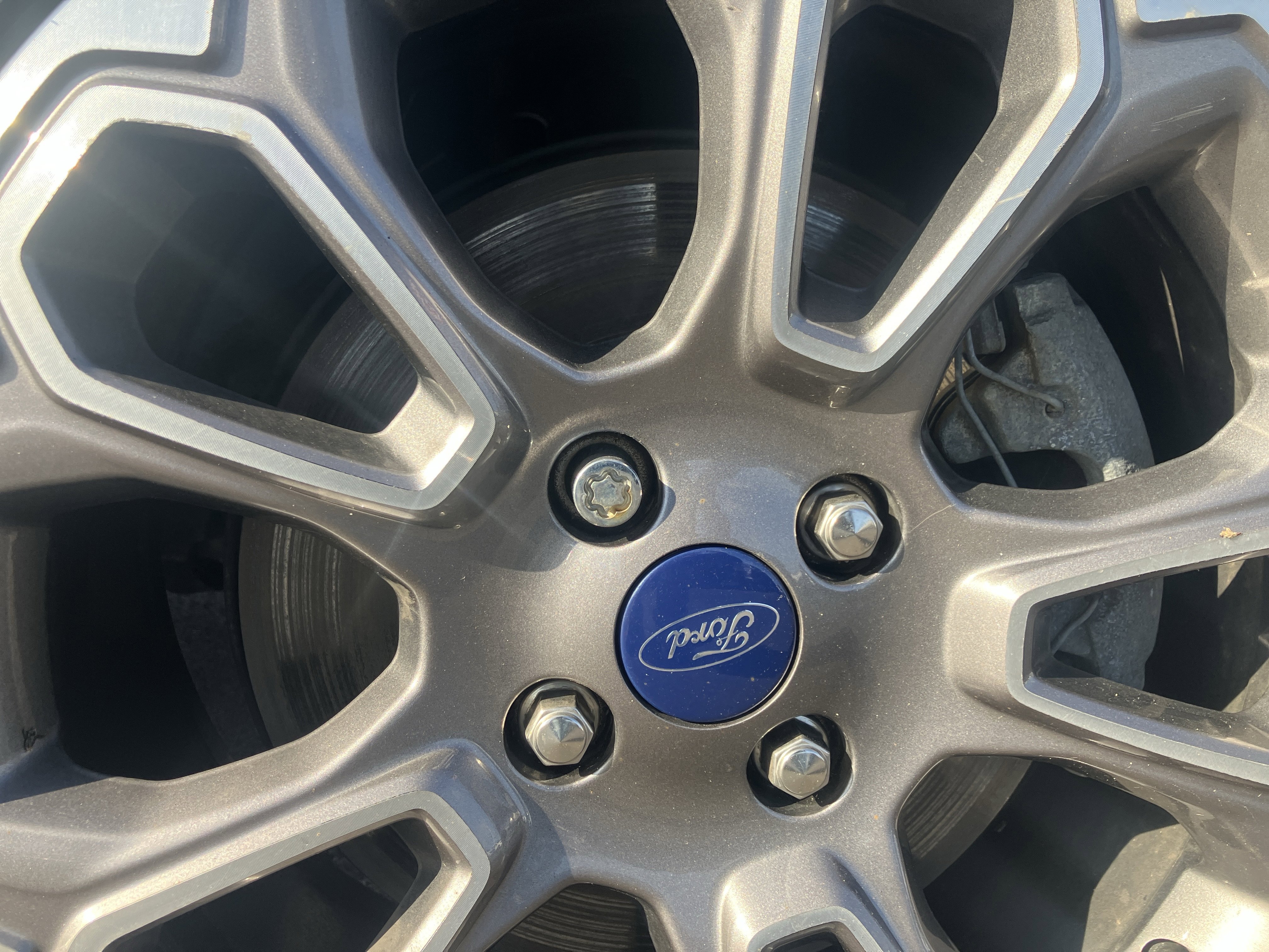 Used 2021 Ford EcoSport Titanium w/ Interior Protection Package image 9