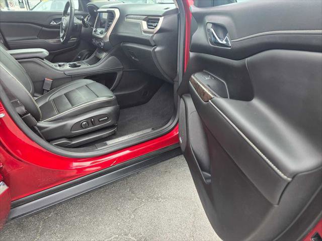 Used 2023 GMC Acadia Denali image 10