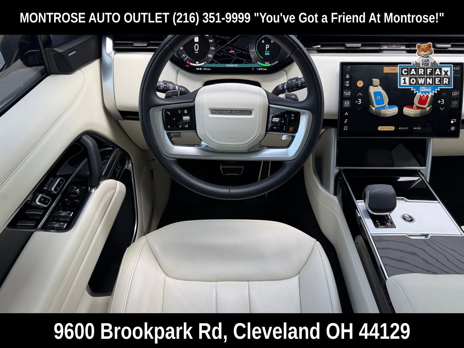 Used 2025 Land Rover Range Rover SE image 30