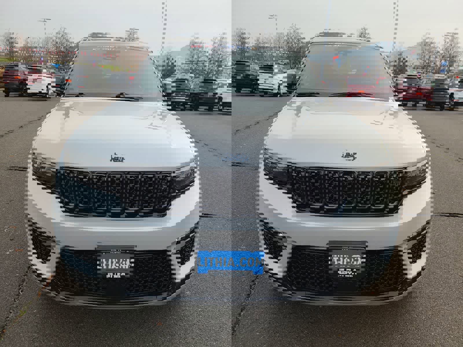 Used 2023 Jeep Grand Cherokee Summit image 14