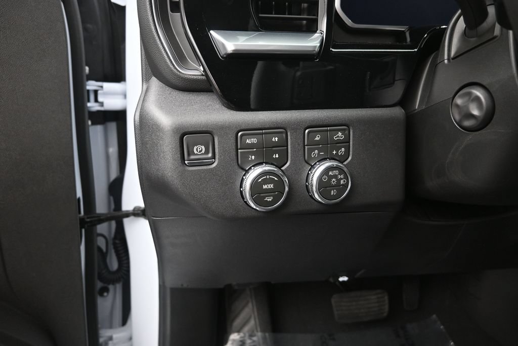 New 2026 GMC Sierra 1500 SLT w/ SLT Premium Package AWD/4WD image 13