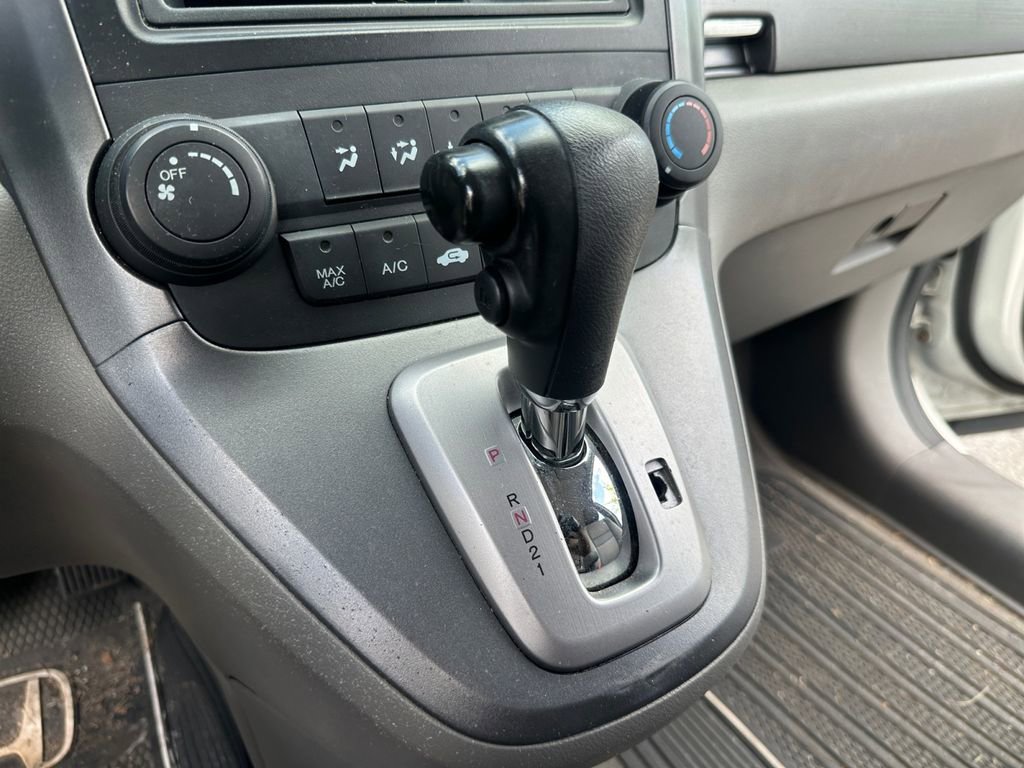Used 2009 Honda CR-V LX image 17
