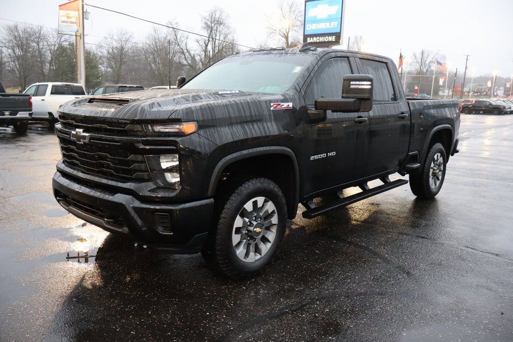 Used 2025 Chevrolet Silverado 2500 Custom w/ Custom Value Package image 23