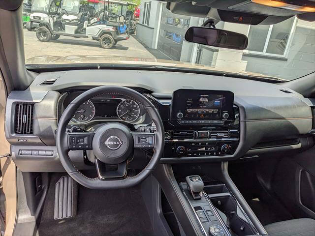 Used 2024 Nissan Pathfinder Rock Creek AWD/4WD image 14