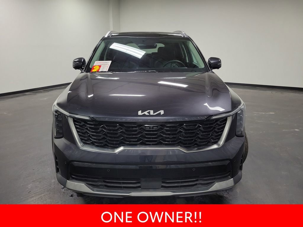 Used 2025 Kia Sorento SX image 3