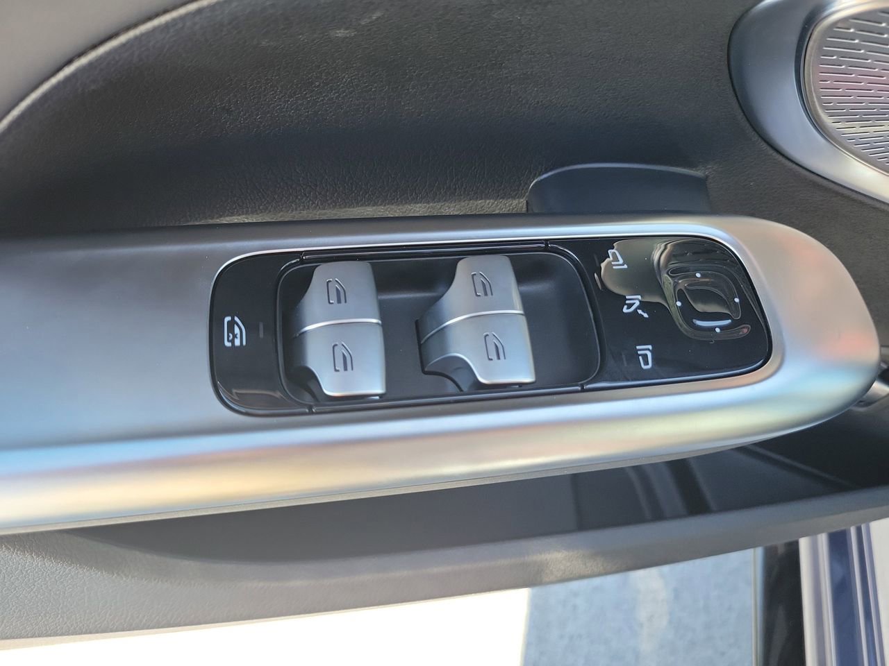 New 2026 Mercedes-Benz C 43 AMG 4MATIC Sedan image 20