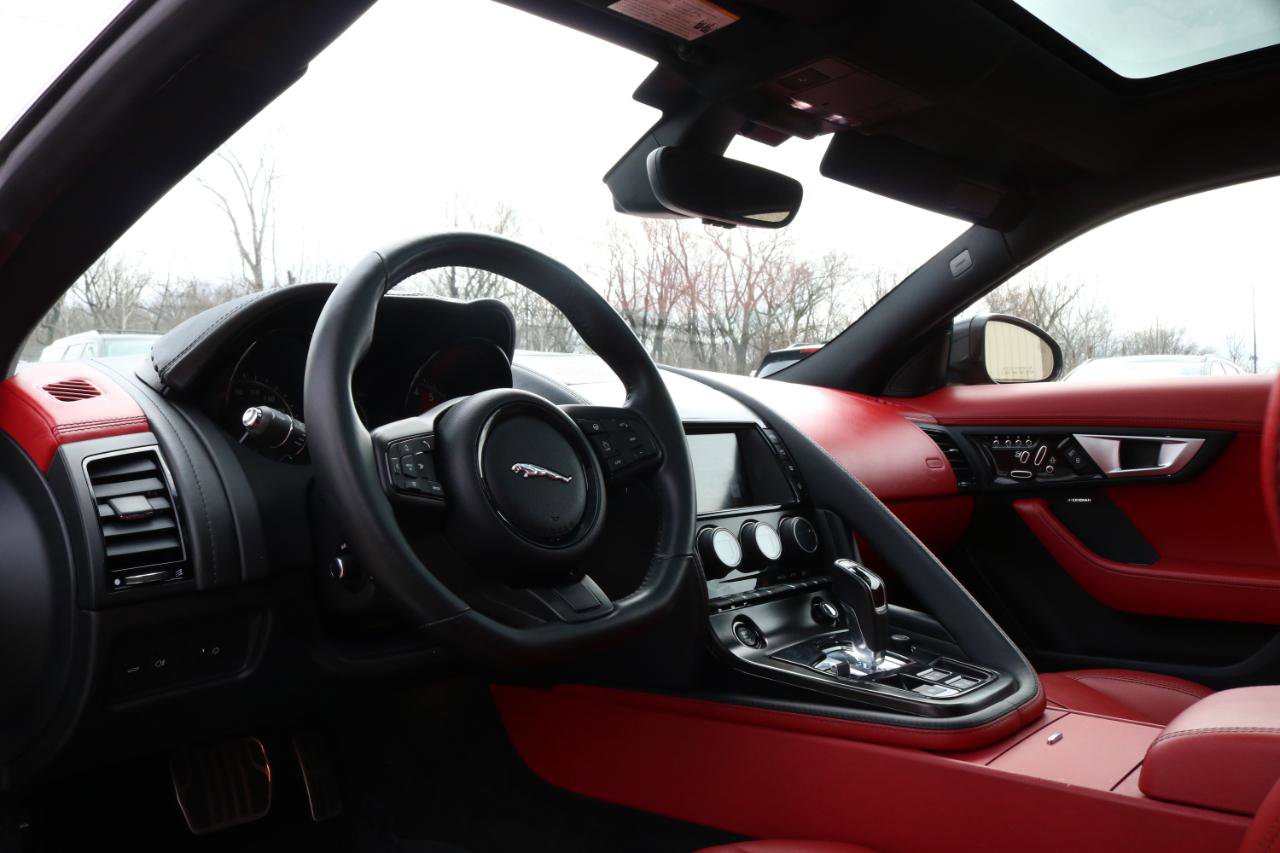 Used 2016 Jaguar F-TYPE S image 30