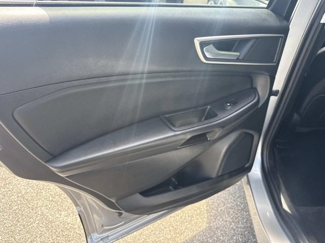 Used 2024 Ford Edge SEL AWD/4WD image 19