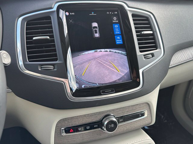 Certified 2023 Volvo XC90 B6 Core w/ Climate Package AWD/4WD image 25