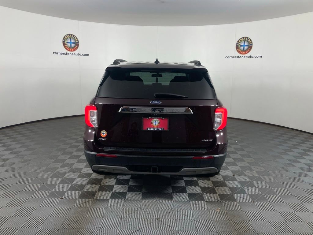 Used 2022 Ford Explorer XLT w/ Equipment Group 202A image 20