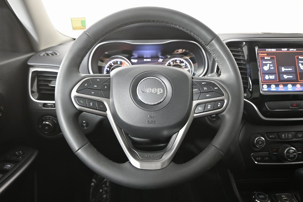 Used 2022 Jeep Cherokee Limited image 35