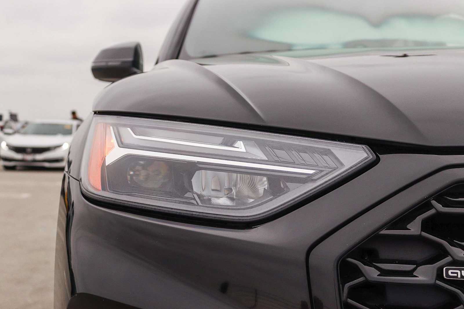 Used 2023 Audi Q5 2.0T Premium Plus w/ Premium Plus Package AWD/4WD image 9
