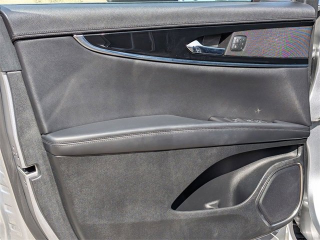 Used 2022 Lincoln Nautilus Reserve image 15