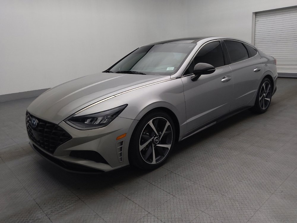 Used 2021 Hyundai Sonata SEL Plus w/ Tech Package image 2