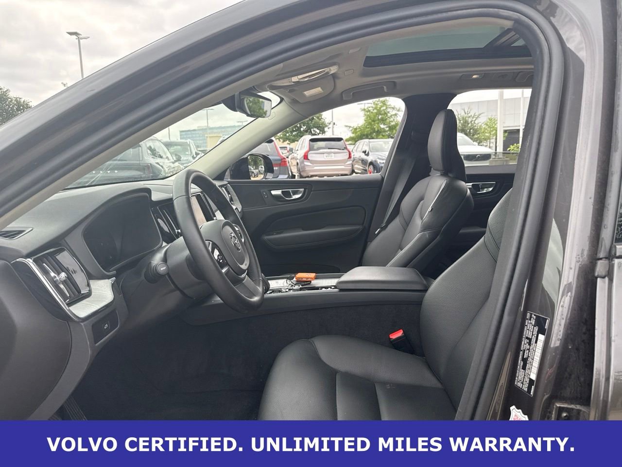 Certified 2025 Volvo XC60 B5 Plus AWD/4WD image 16